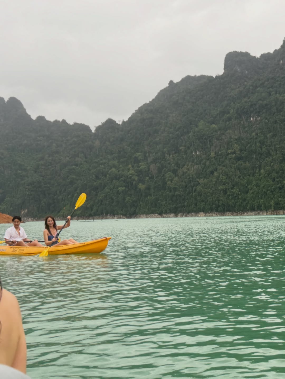 บี - น้ำทิพย์ จงรัชตวิบูลย์