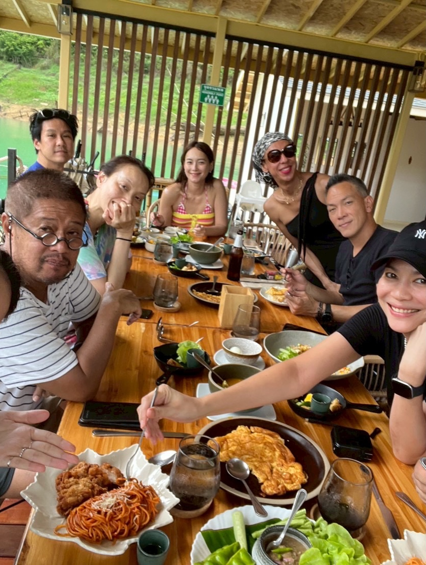 บี - น้ำทิพย์ จงรัชตวิบูลย์