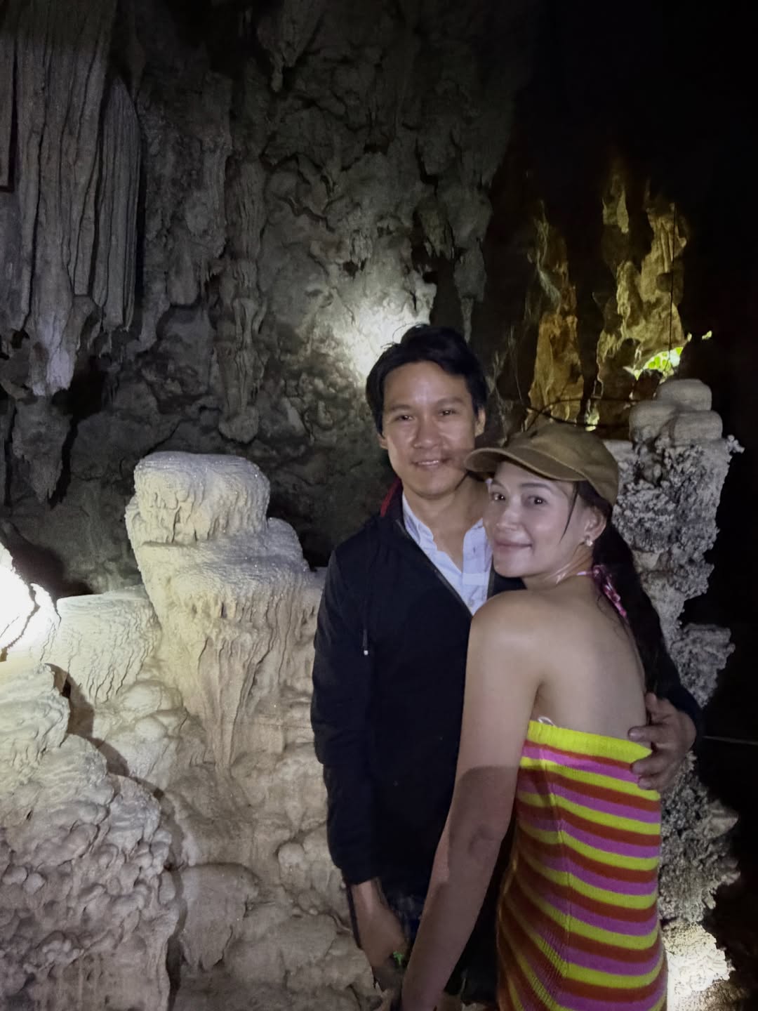 บี - น้ำทิพย์ จงรัชตวิบูลย์