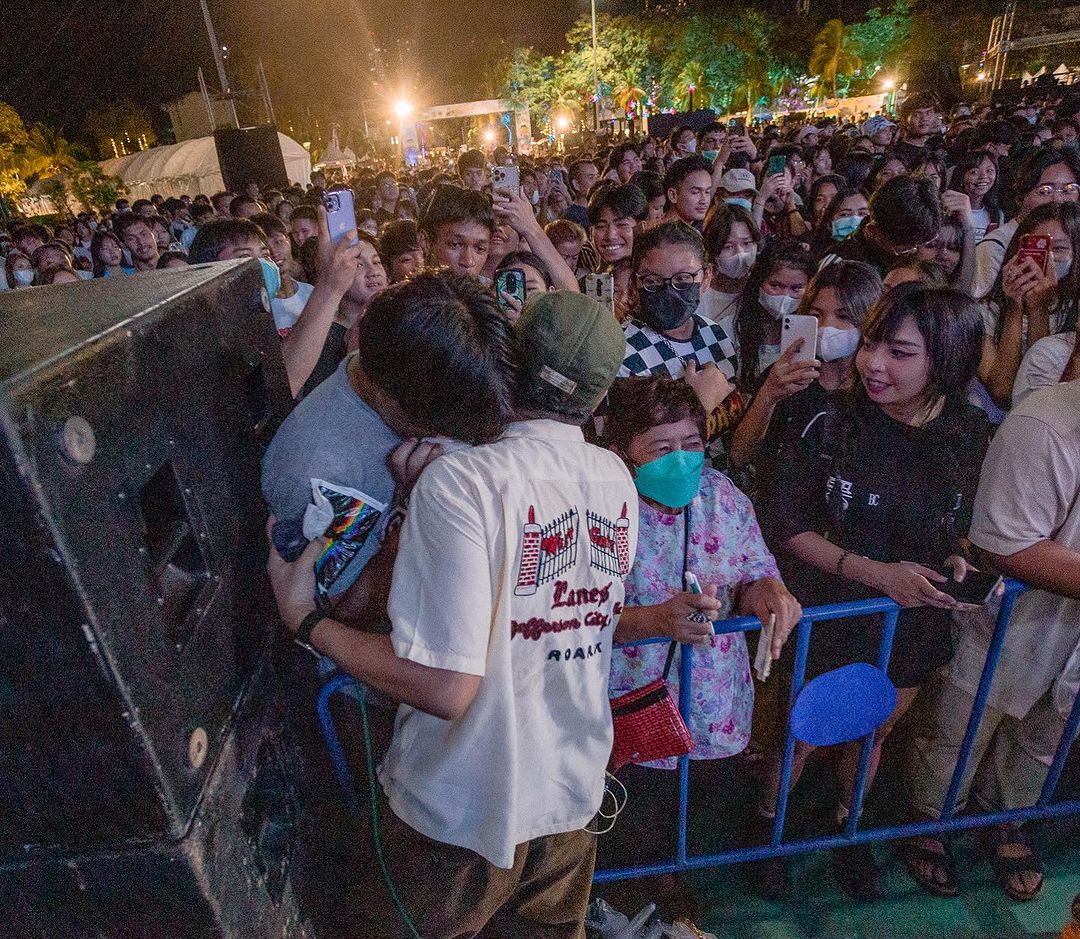 โอ - โอฬาร ชูใจ