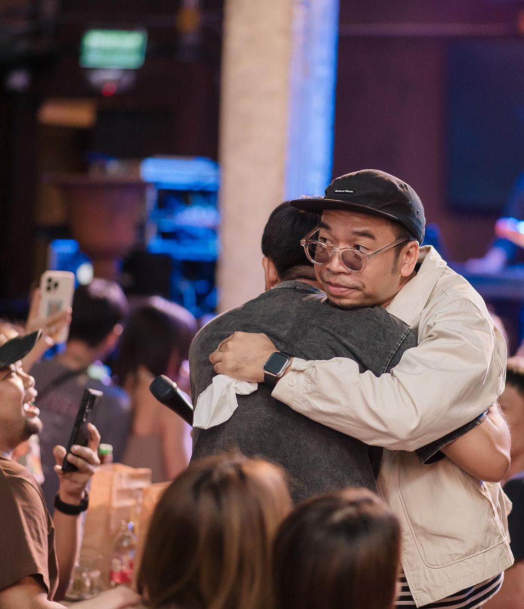 โอ - โอฬาร ชูใจ