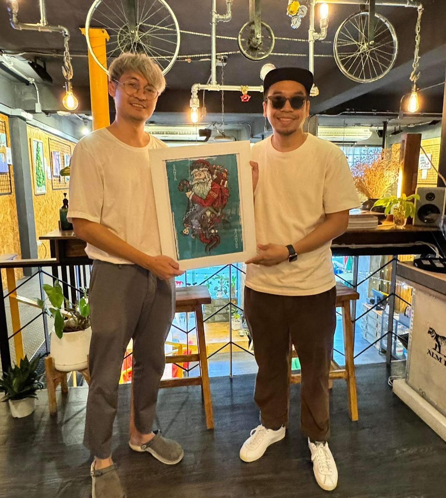 โอ - โอฬาร ชูใจ