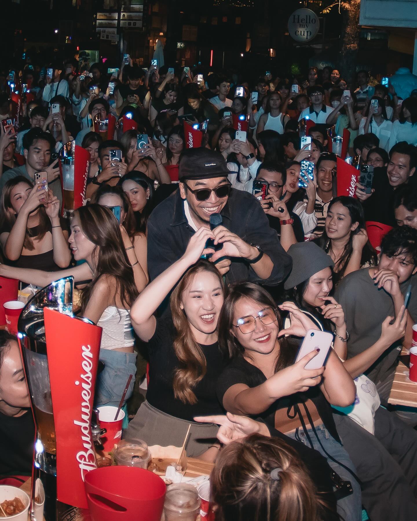 โอ - โอฬาร ชูใจ