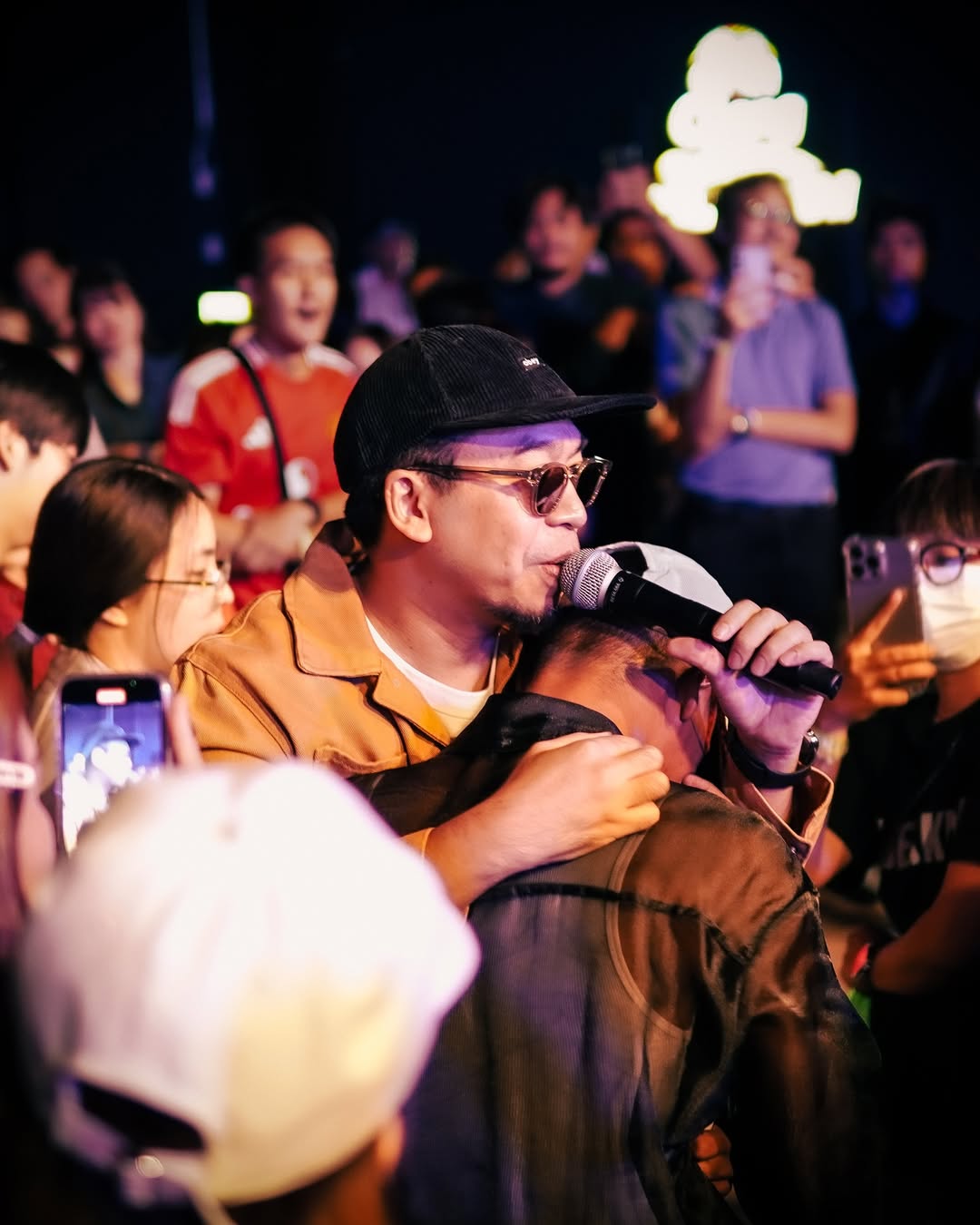 โอ - โอฬาร ชูใจ