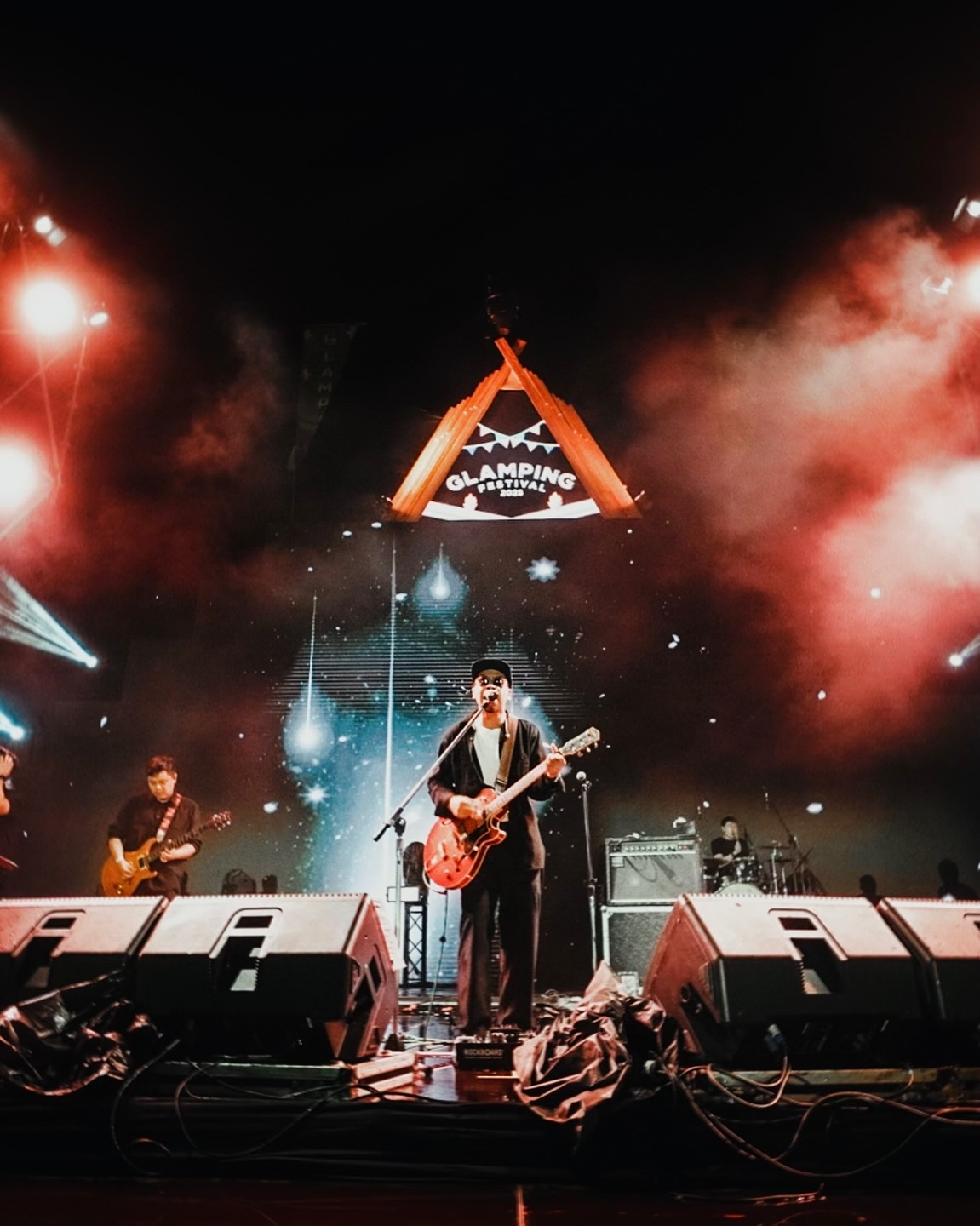 โอ - โอฬาร ชูใจ