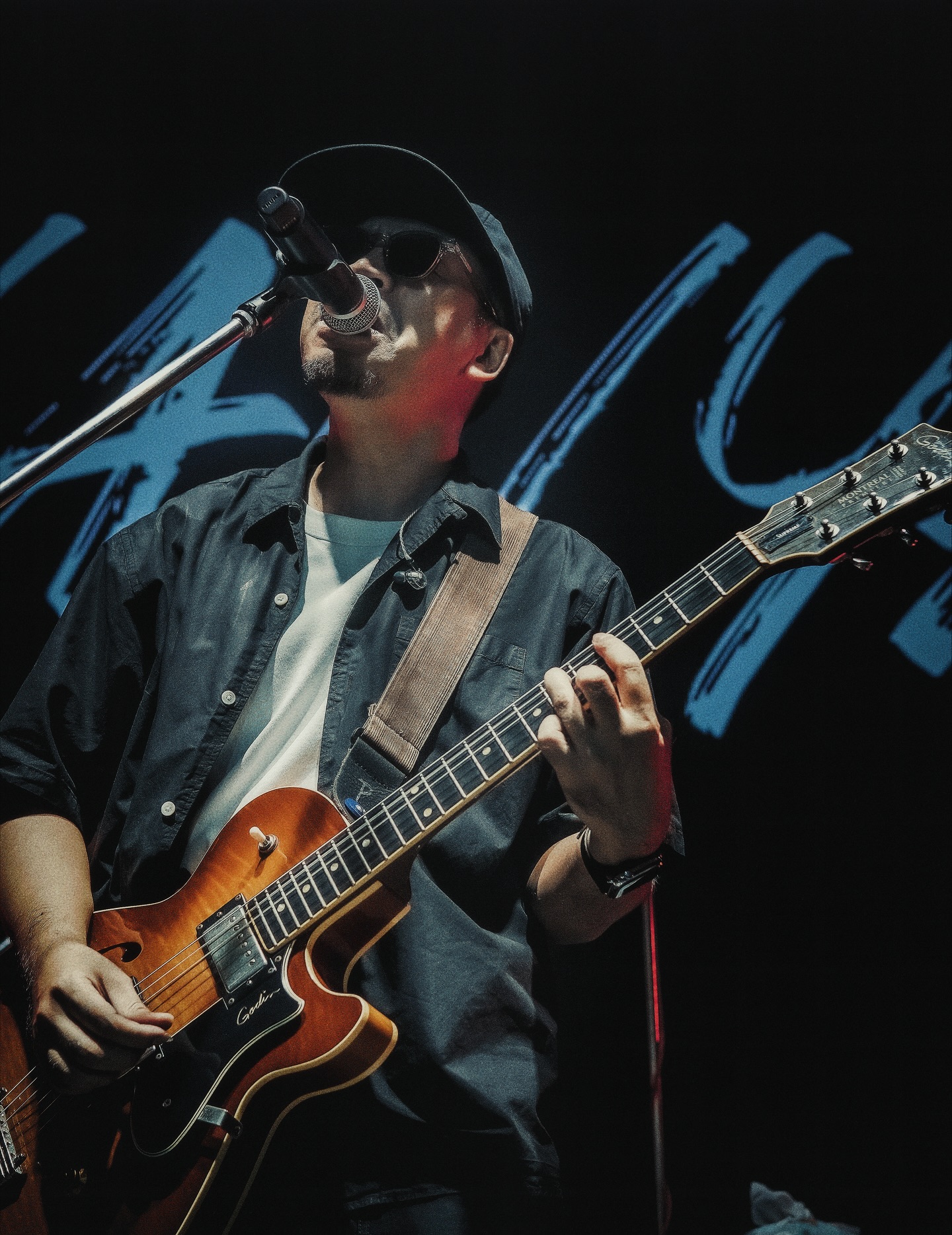 โอ - โอฬาร ชูใจ