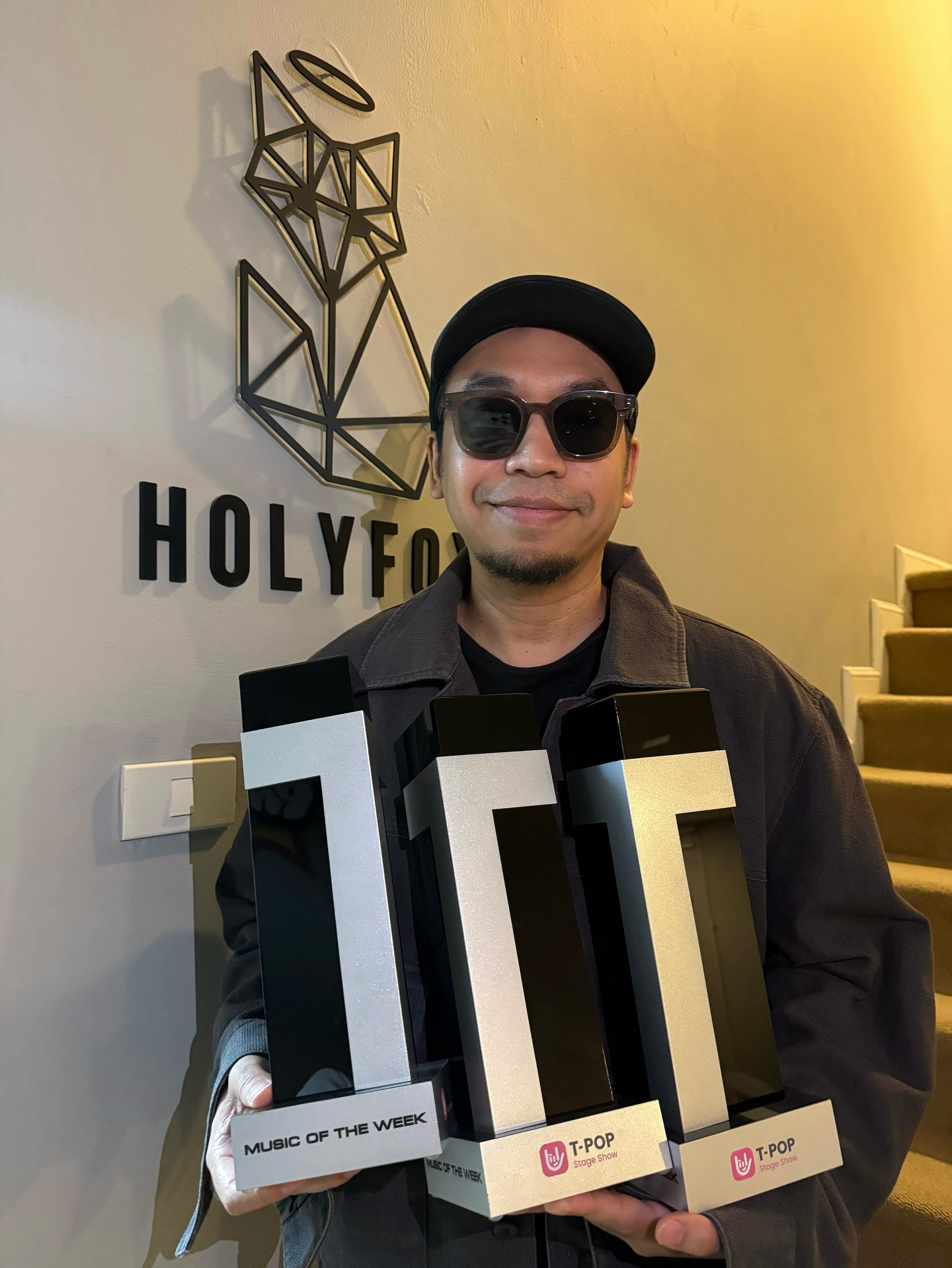 โอ - โอฬาร ชูใจ