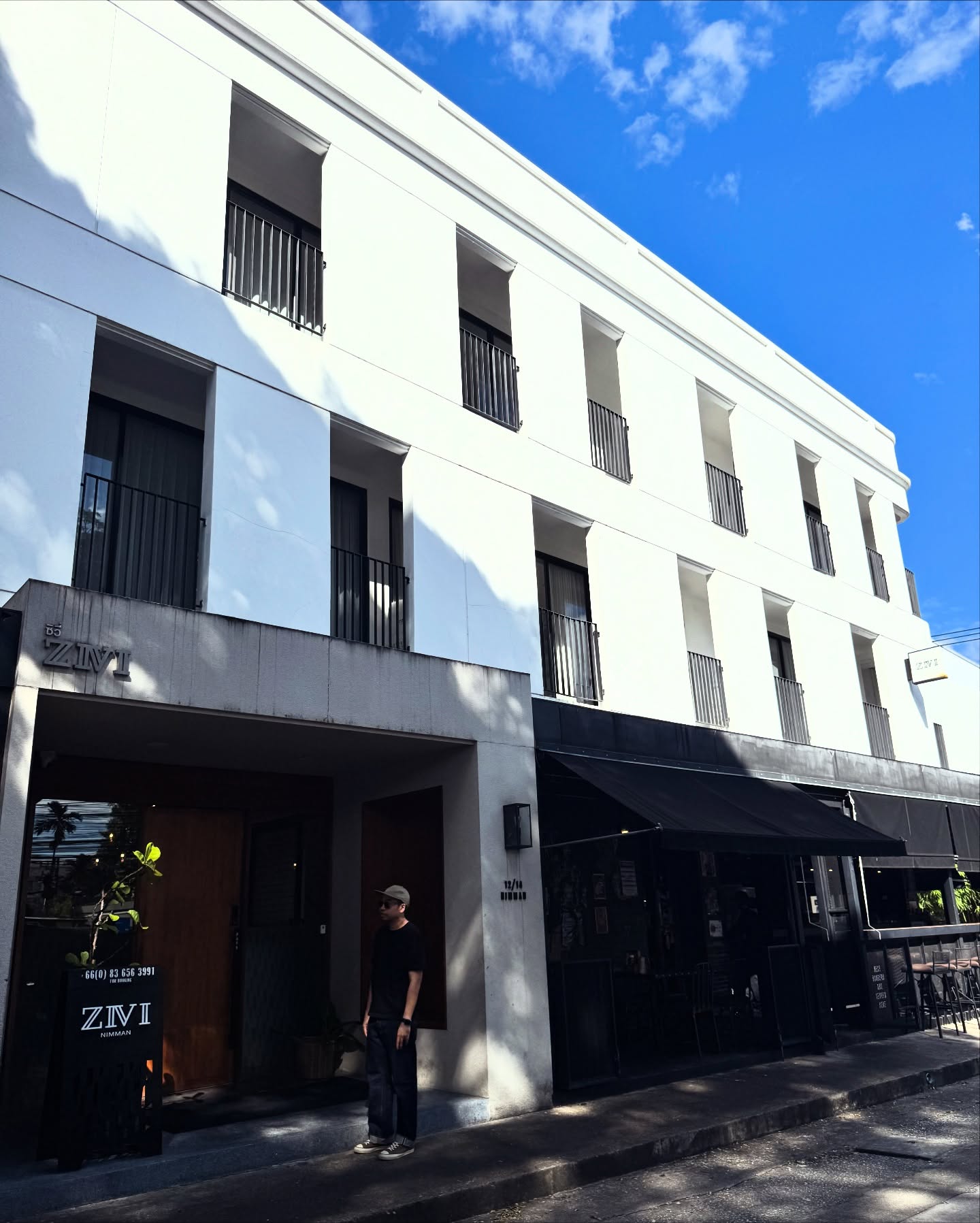 โอ - โอฬาร ชูใจ