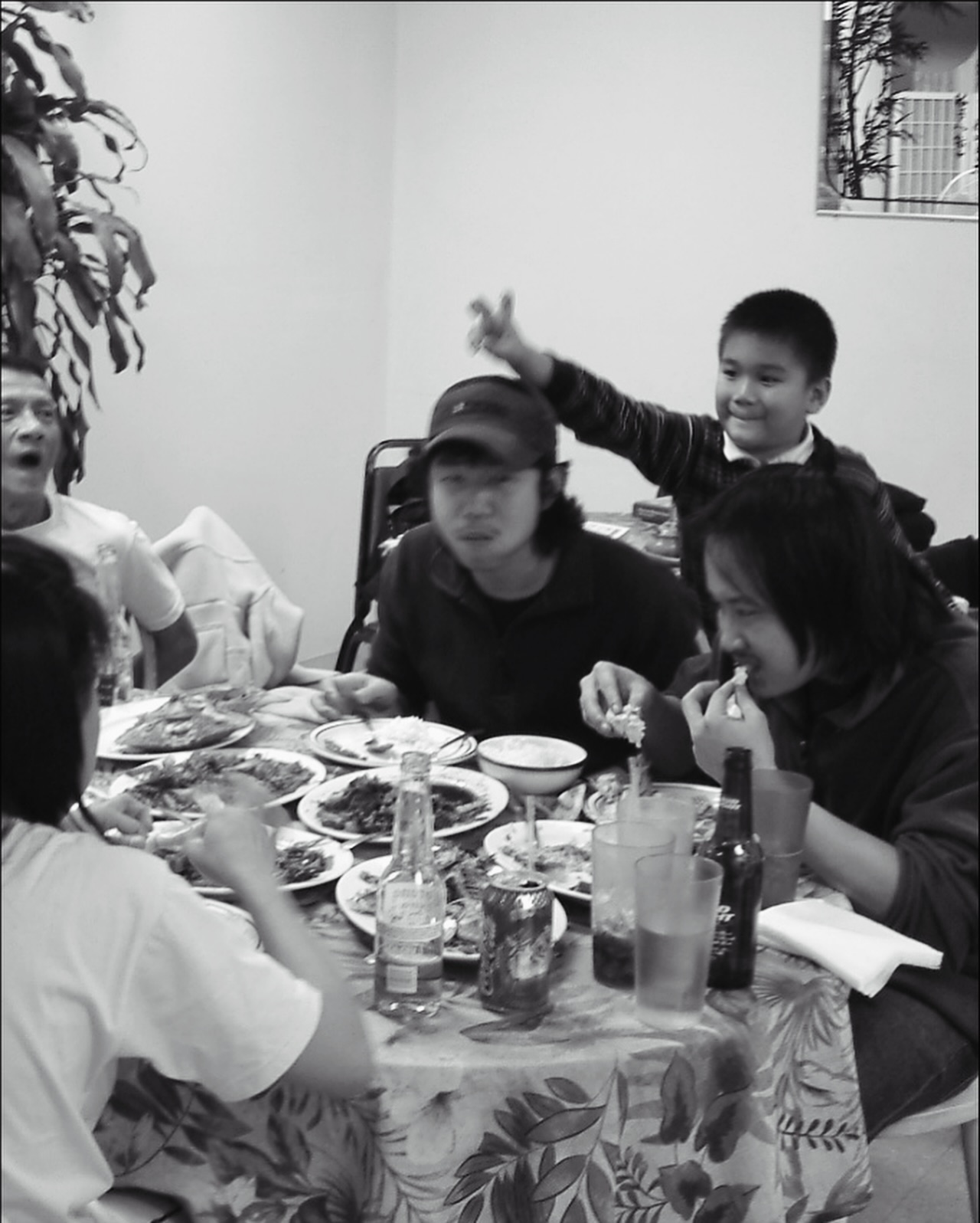 โอ - โอฬาร ชูใจ