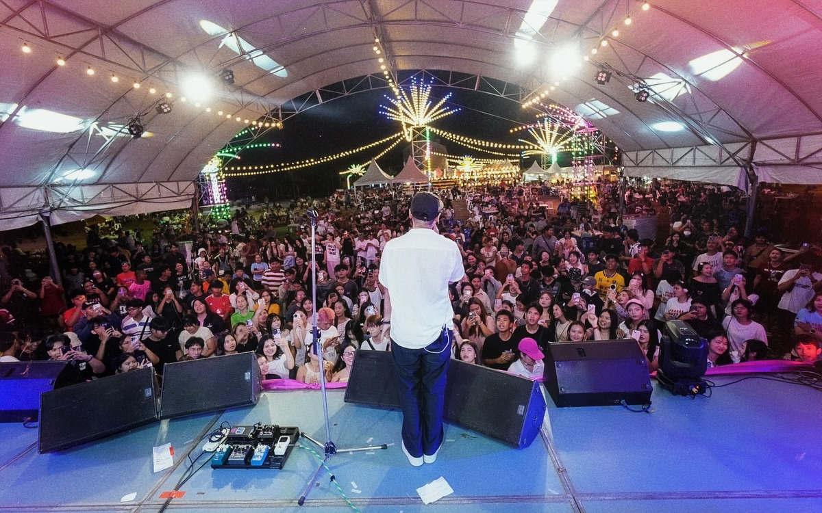 โอ - โอฬาร ชูใจ