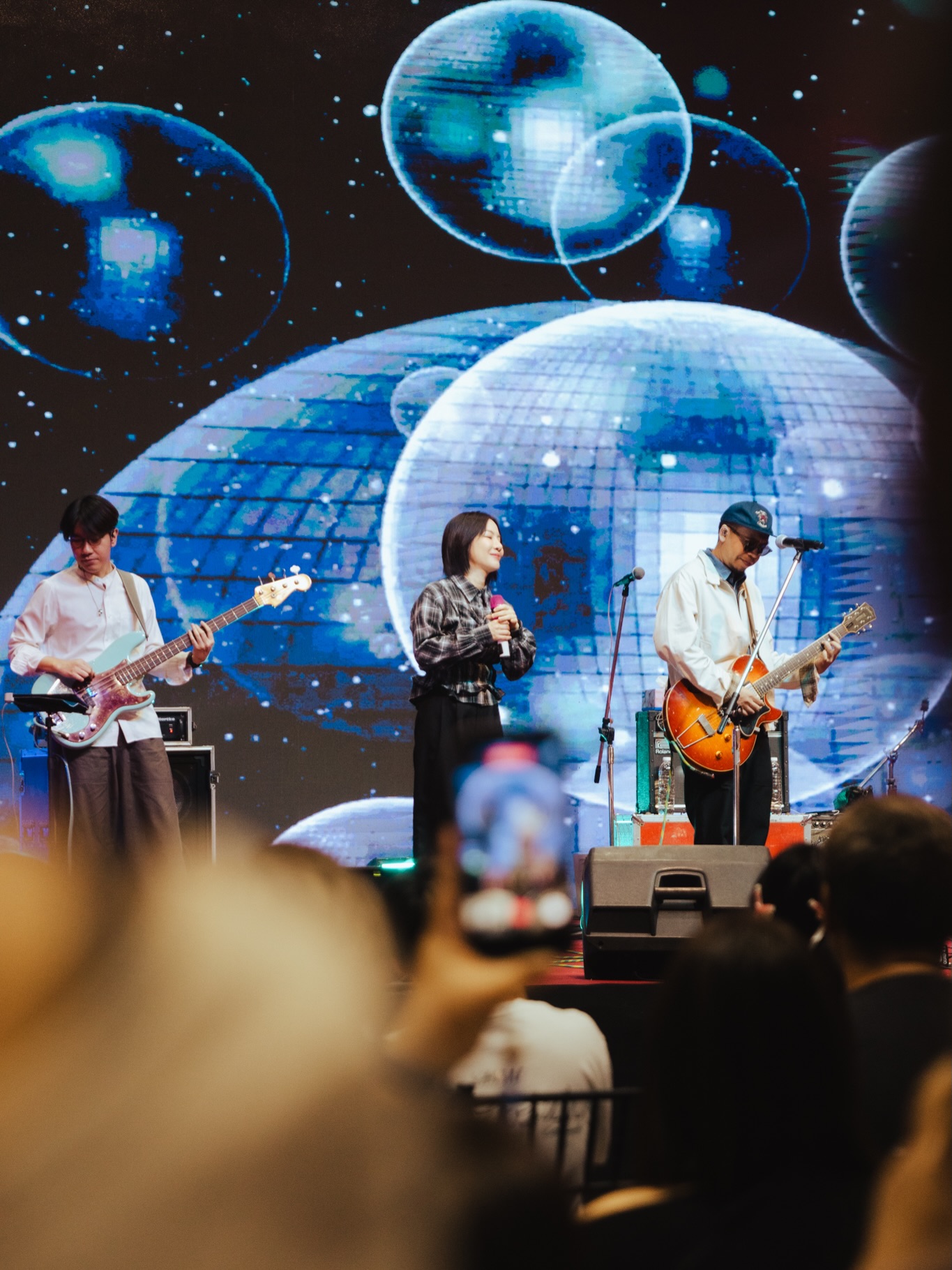 โอ - โอฬาร ชูใจ