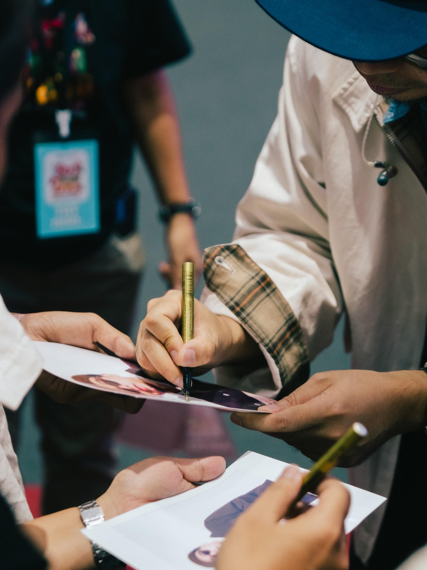 โอ - โอฬาร ชูใจ