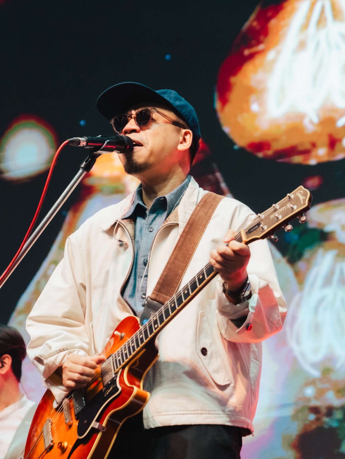 โอ - โอฬาร ชูใจ