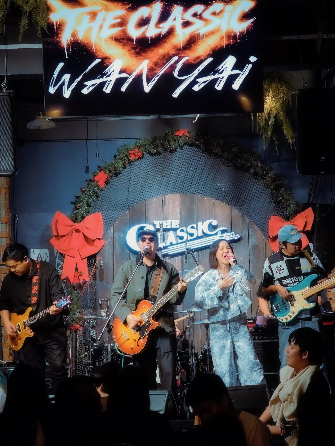 โอ - โอฬาร ชูใจ