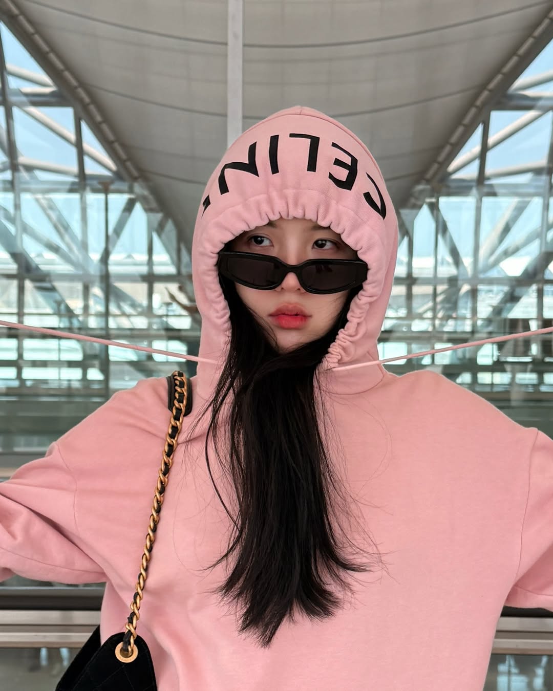 เจนิส - เจณิสตา พรหมผดุงชีพ
