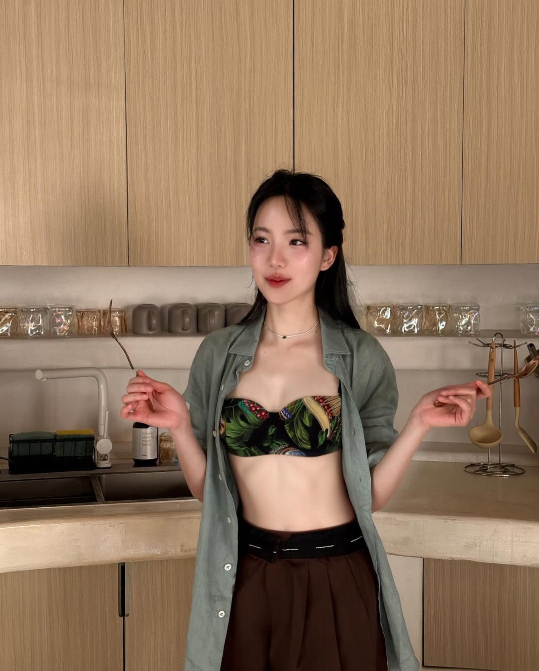 เจนิส - เจณิสตา พรหมผดุงชีพ