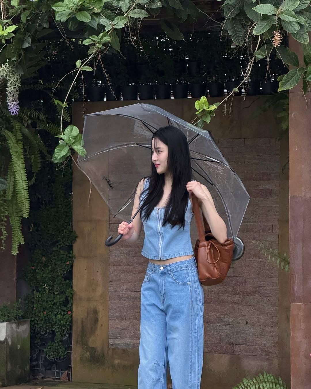 เจนิส - เจณิสตา พรหมผดุงชีพ
