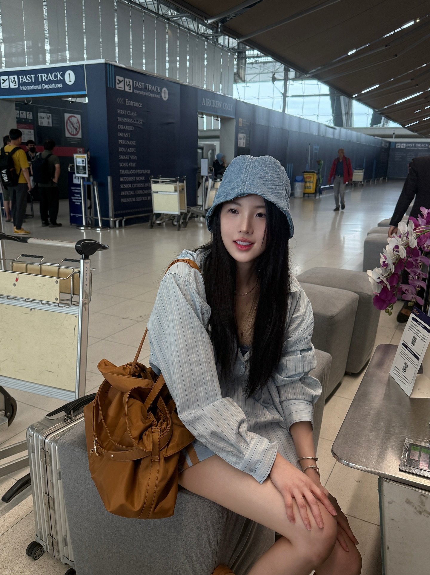 เจนิส - เจณิสตา พรหมผดุงชีพ