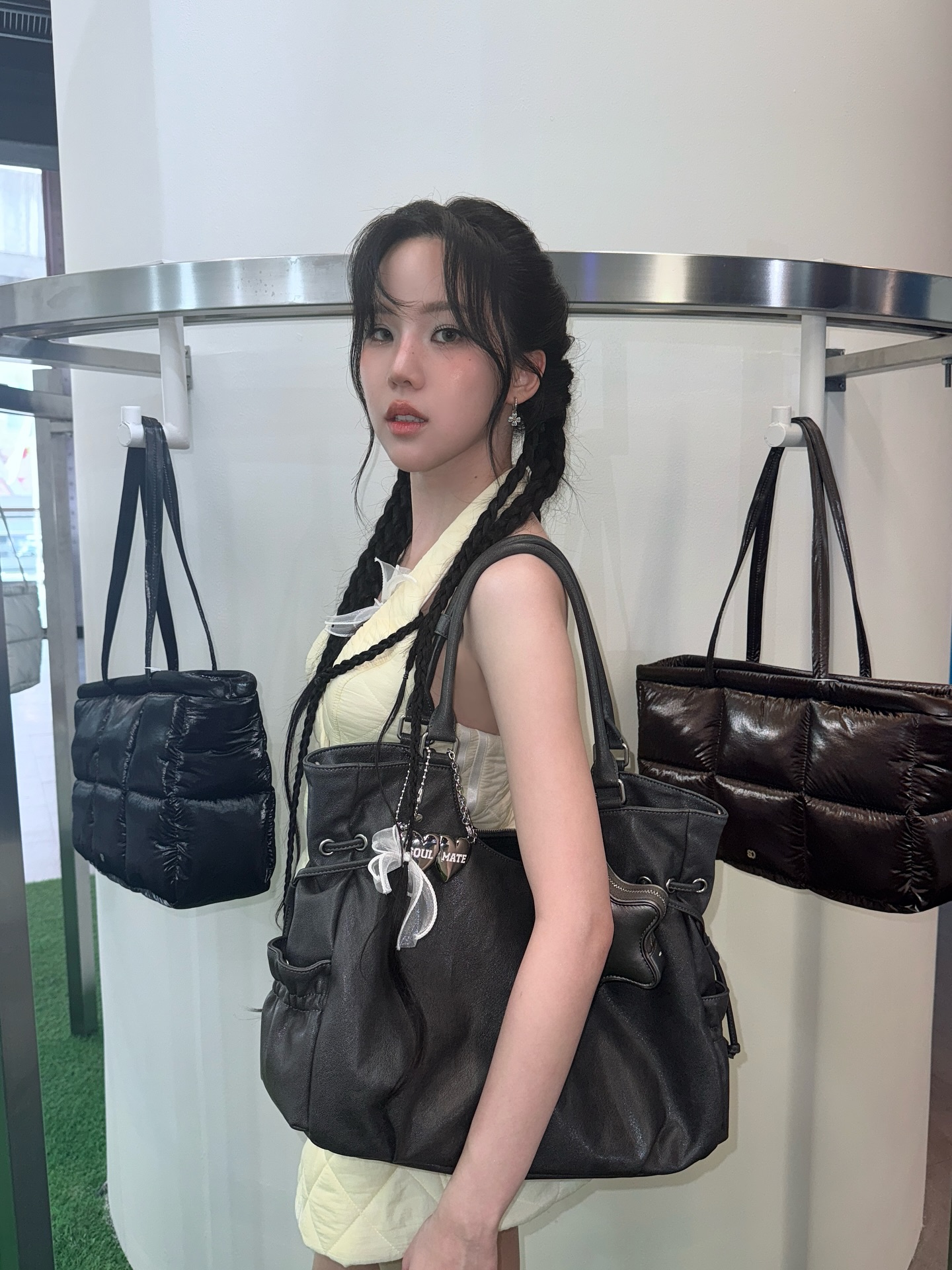 เจนิส - เจณิสตา พรหมผดุงชีพ