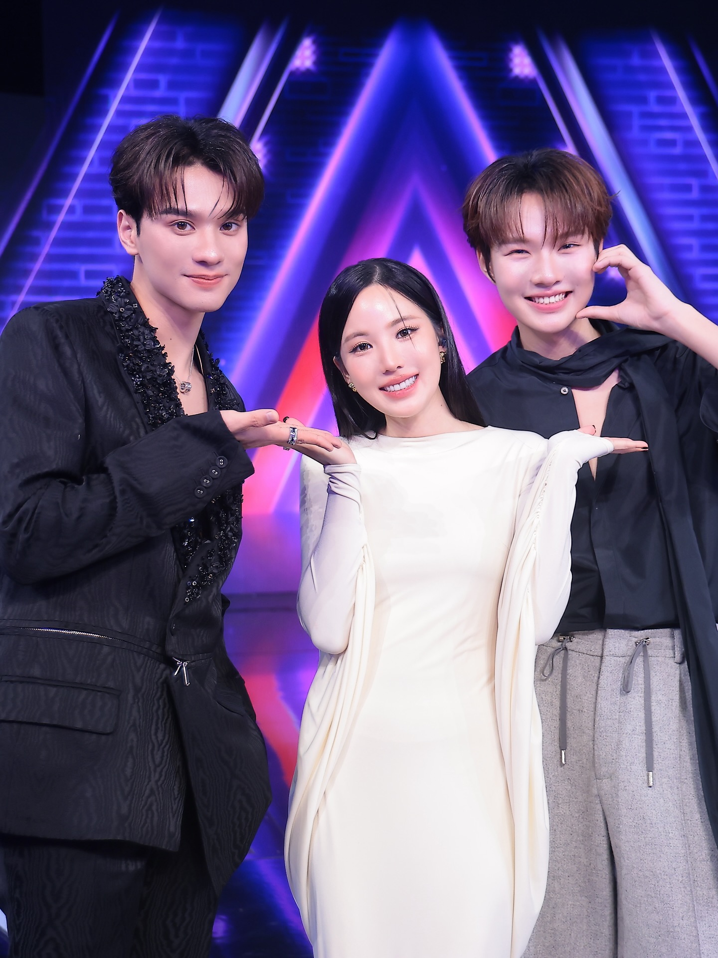 เจนิส - เจณิสตา พรหมผดุงชีพ