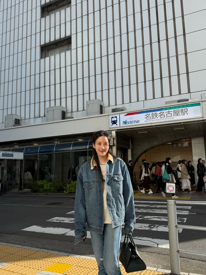 เจนิส - เจณิสตา พรหมผดุงชีพ