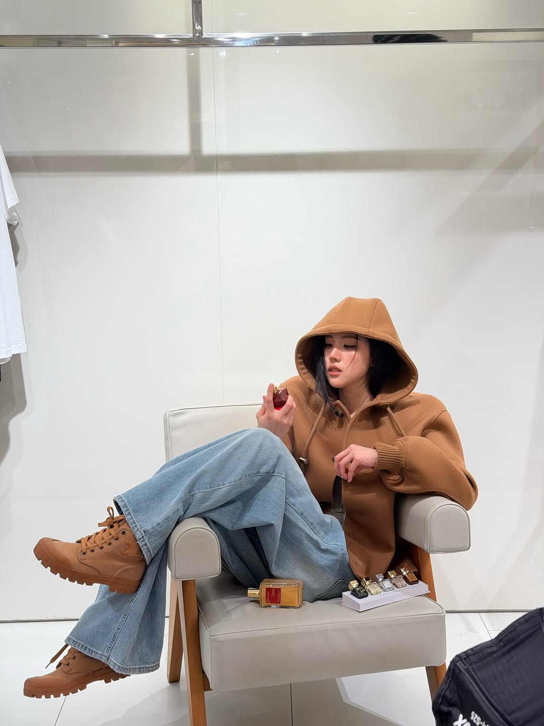 เจนิส - เจณิสตา พรหมผดุงชีพ