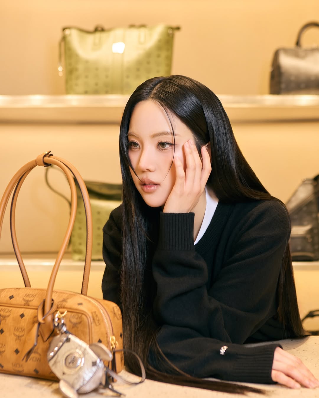 เจนิส - เจณิสตา พรหมผดุงชีพ