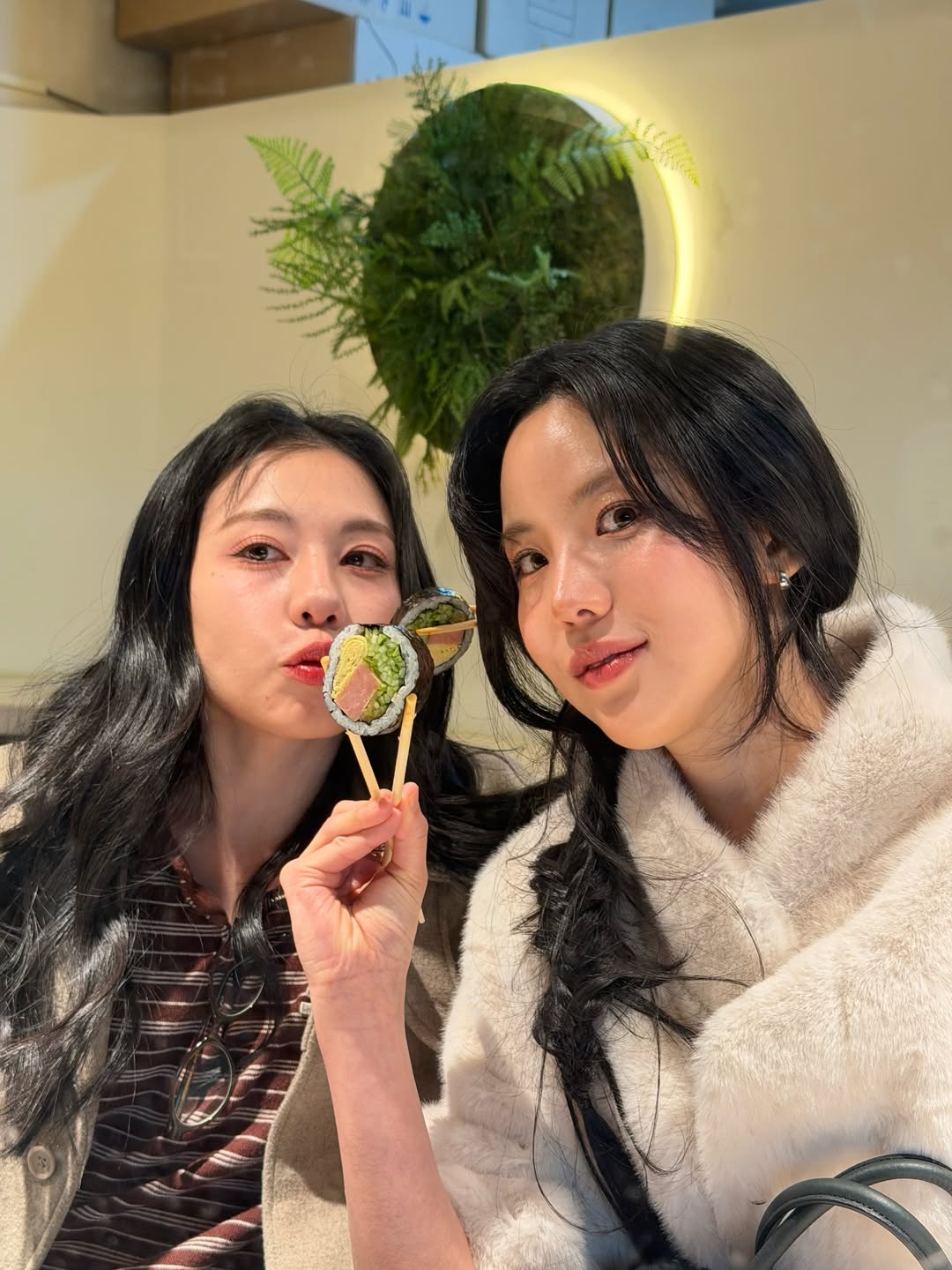 เจนิส - เจณิสตา พรหมผดุงชีพ