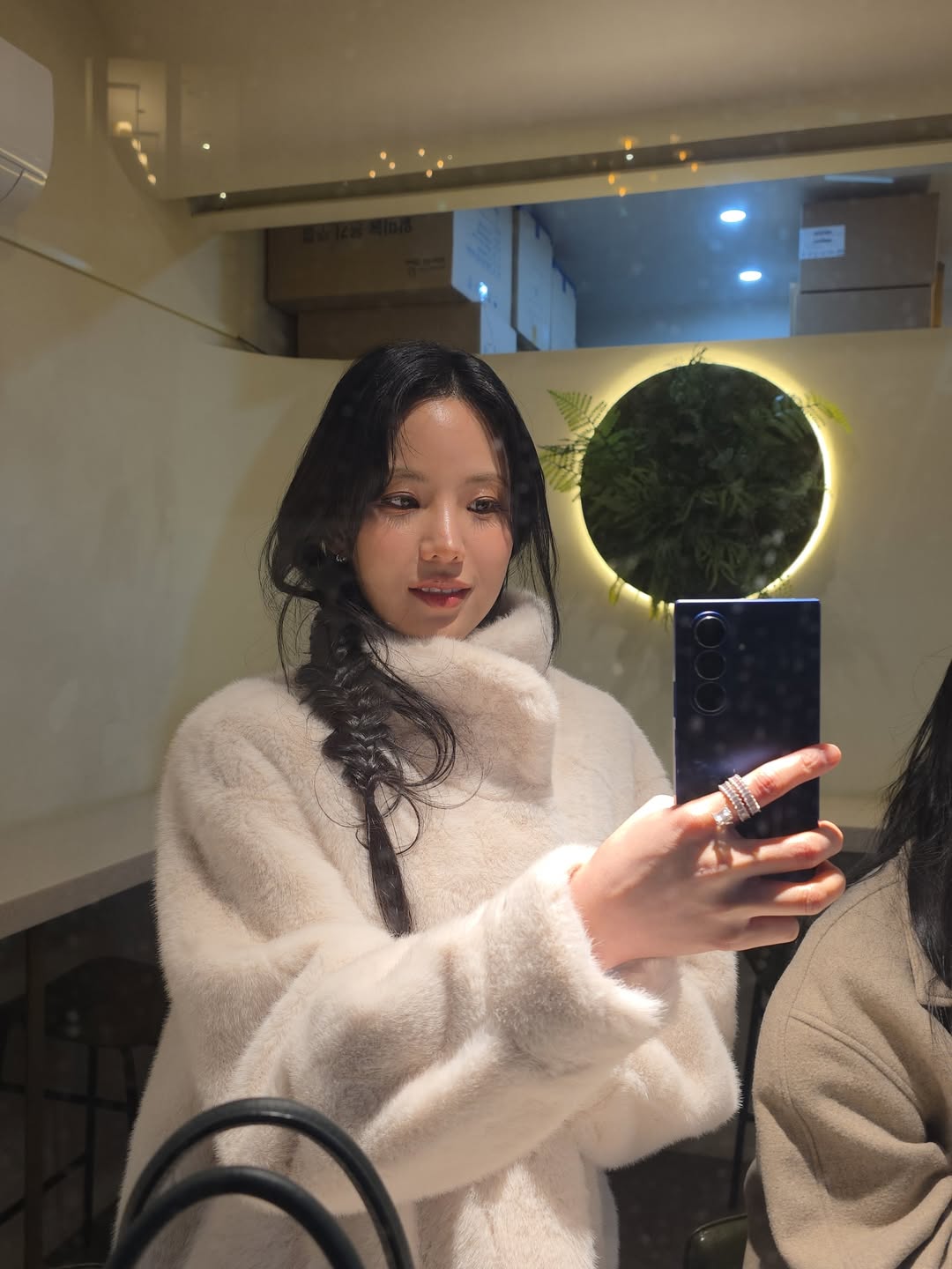 เจนิส - เจณิสตา พรหมผดุงชีพ