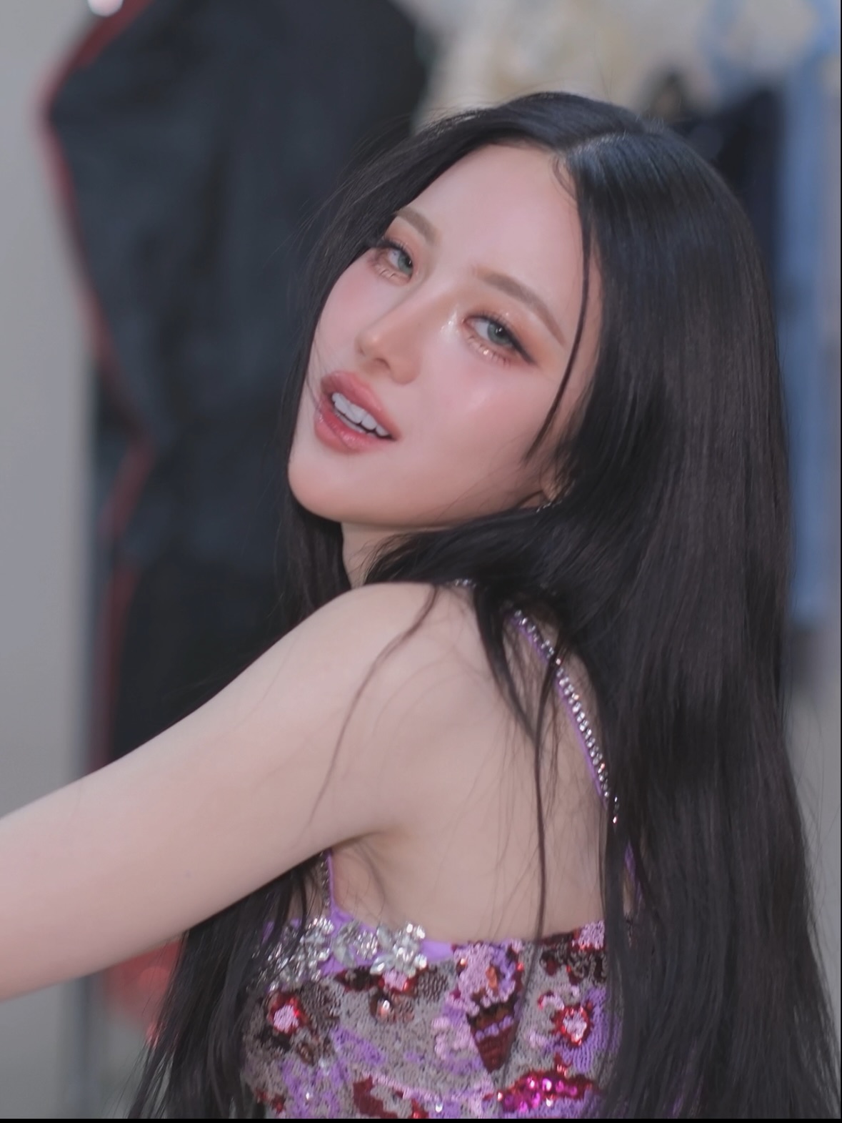 เจนิส - เจณิสตา พรหมผดุงชีพ