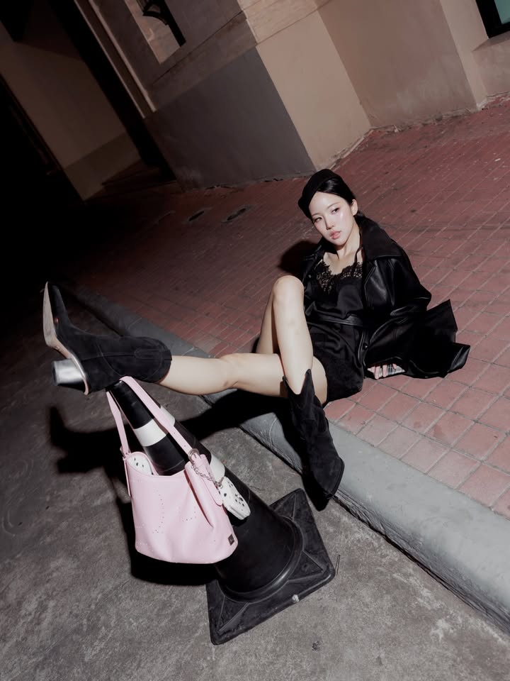 เจนิส - เจณิสตา พรหมผดุงชีพ