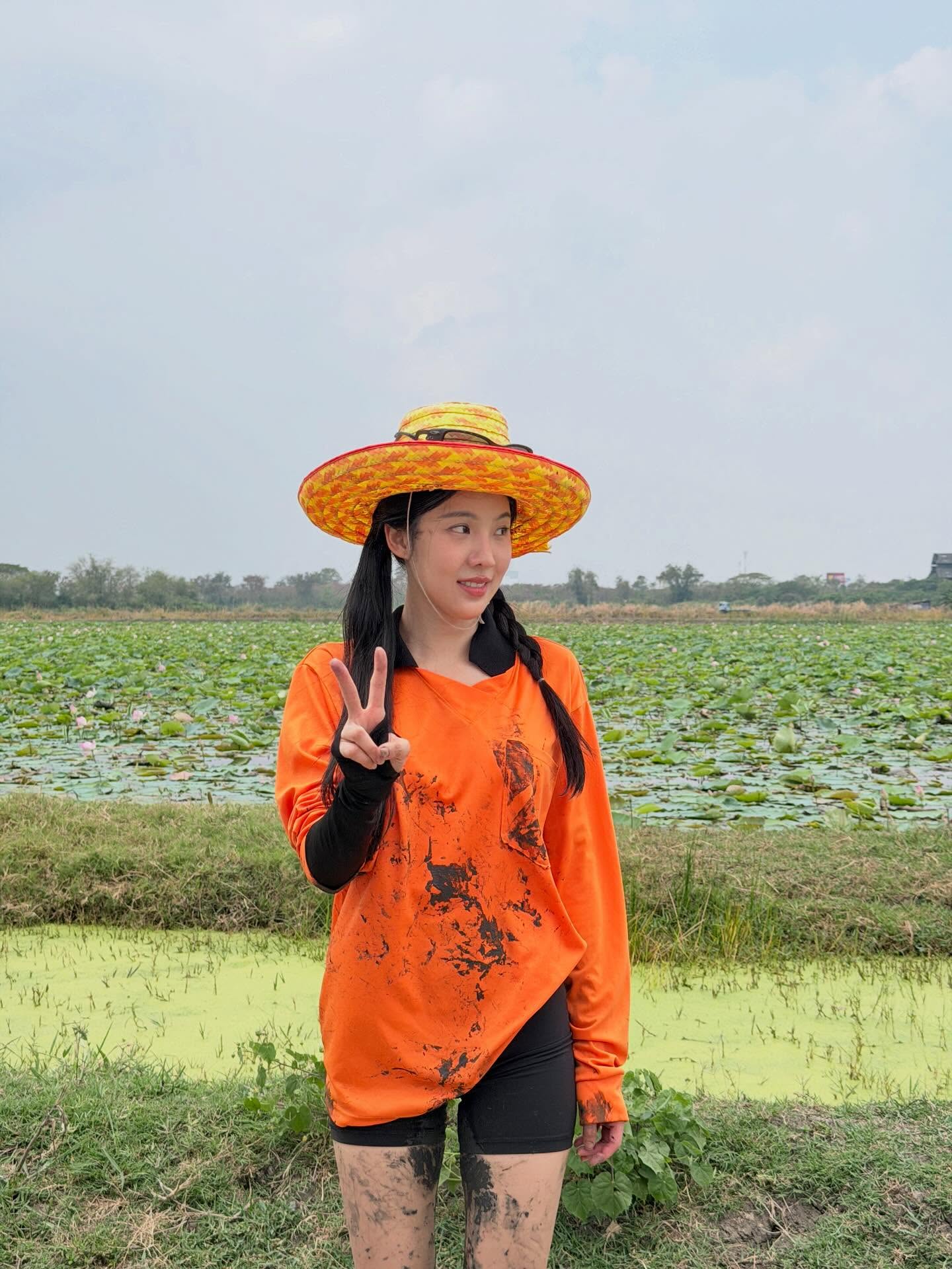 เจนิส - เจณิสตา พรหมผดุงชีพ