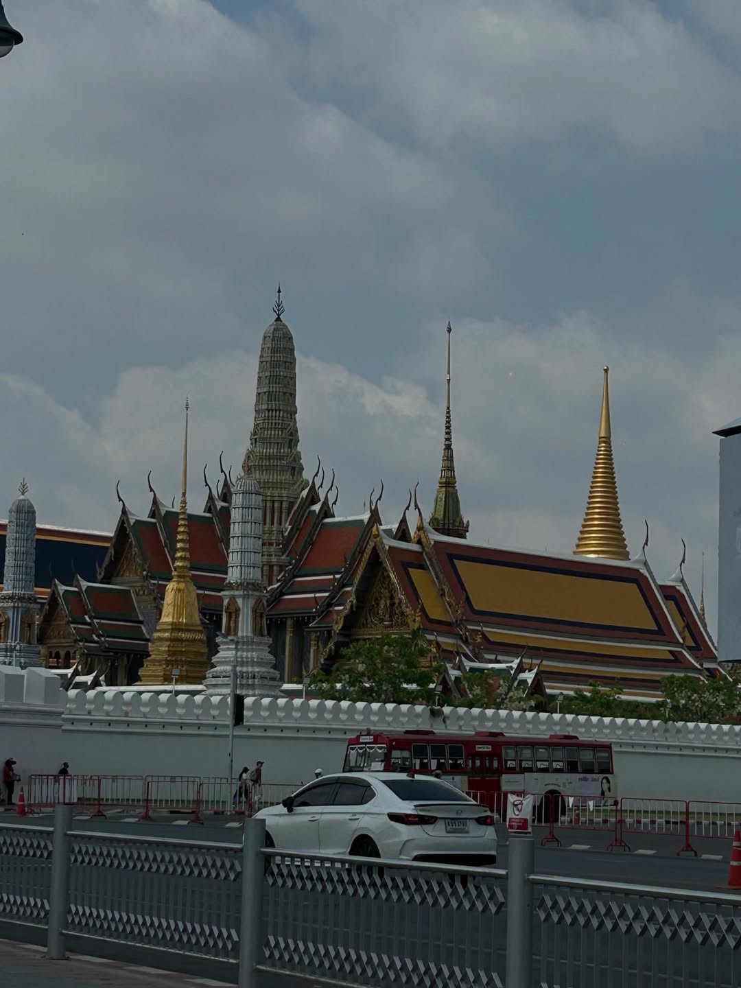 เจนิส - เจณิสตา พรหมผดุงชีพ