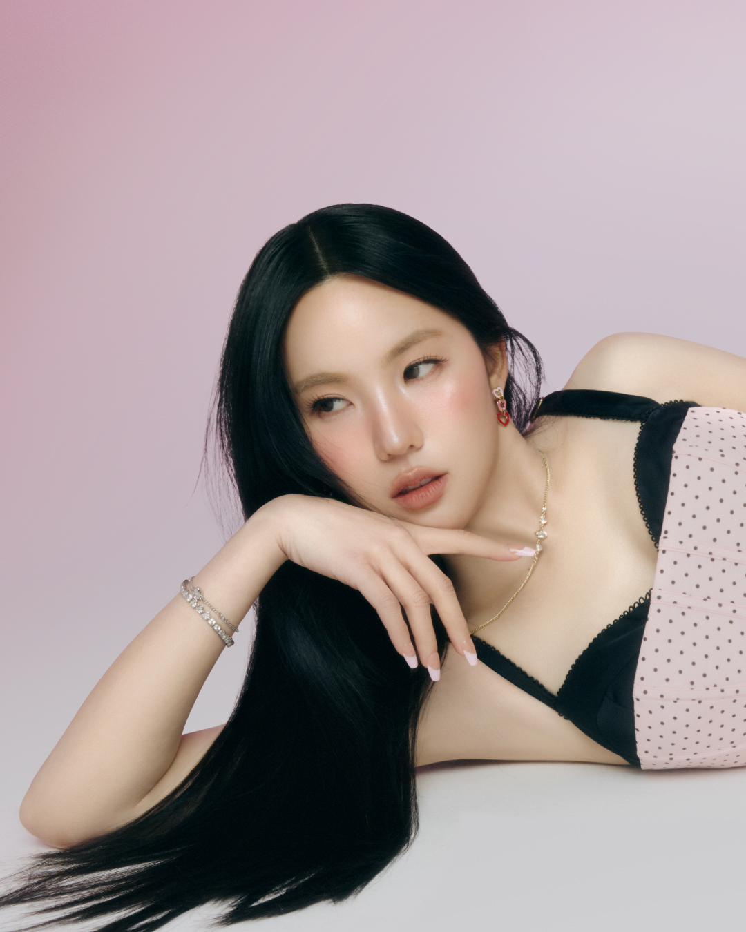 เจนิส - เจณิสตา พรหมผดุงชีพ
