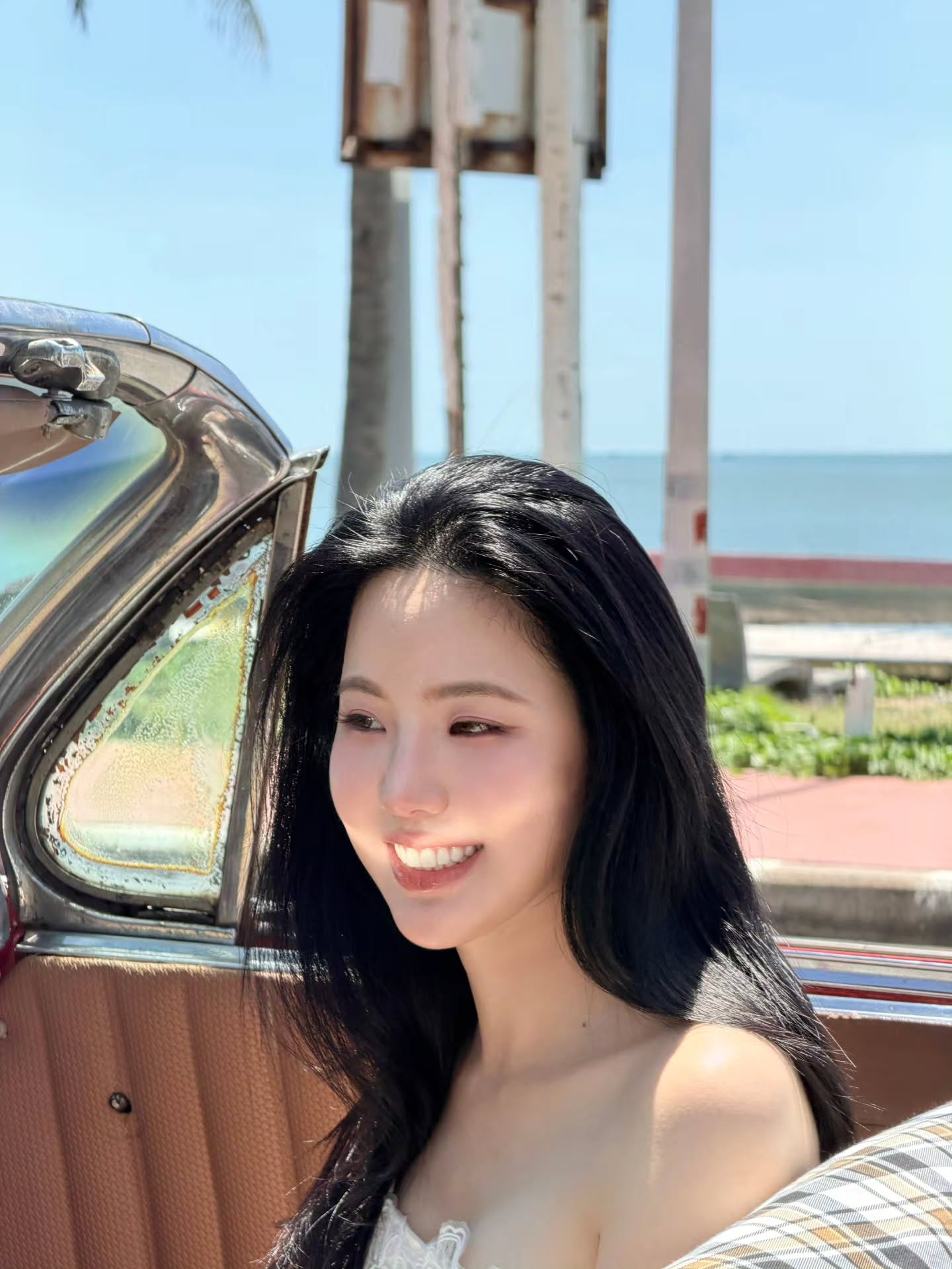 เจนิส - เจณิสตา พรหมผดุงชีพ