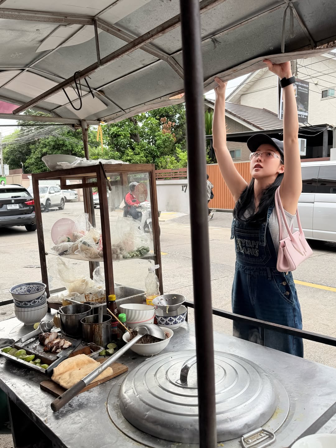 เจนิส - เจณิสตา พรหมผดุงชีพ