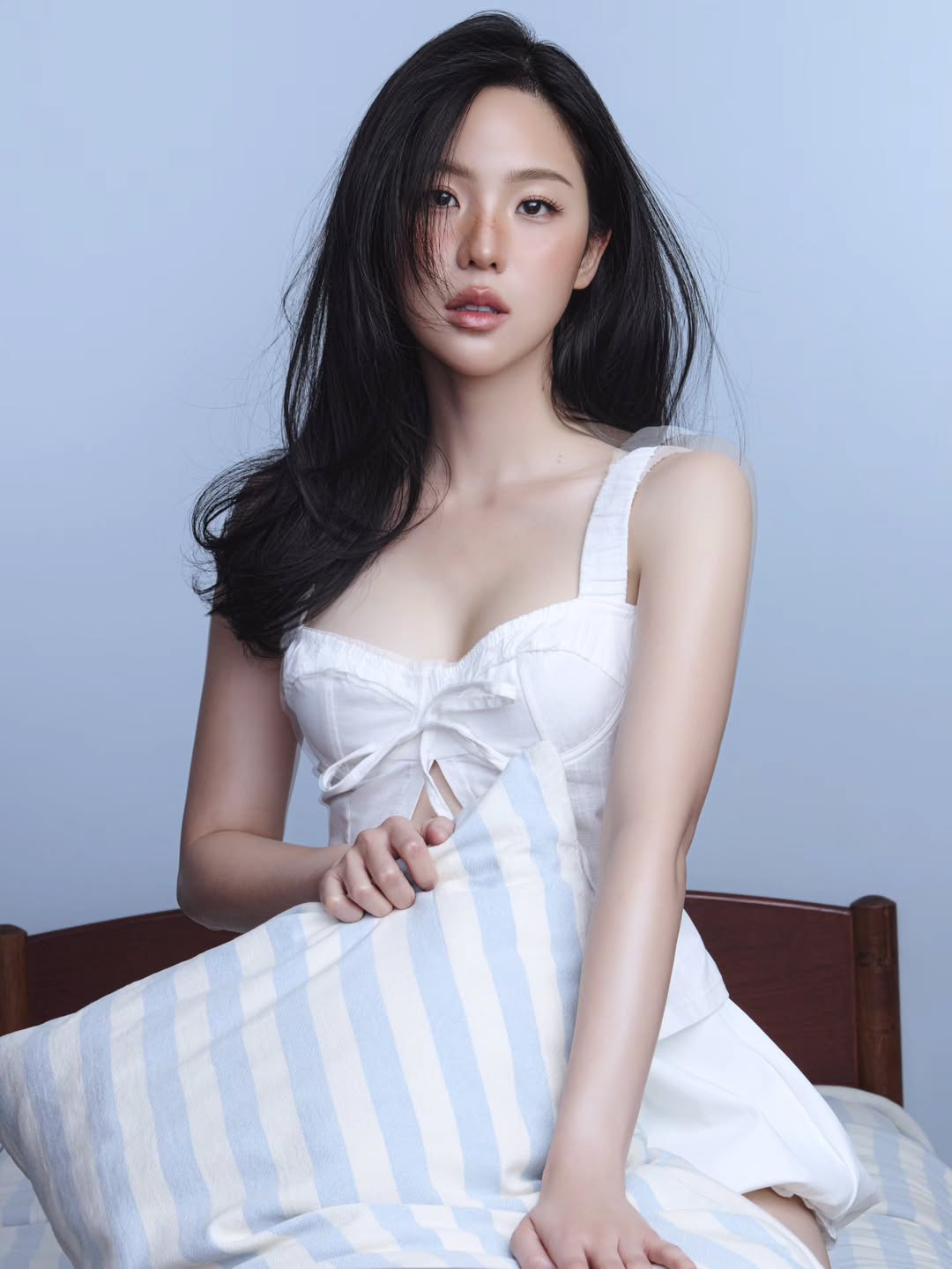 เจนิส - เจณิสตา พรหมผดุงชีพ