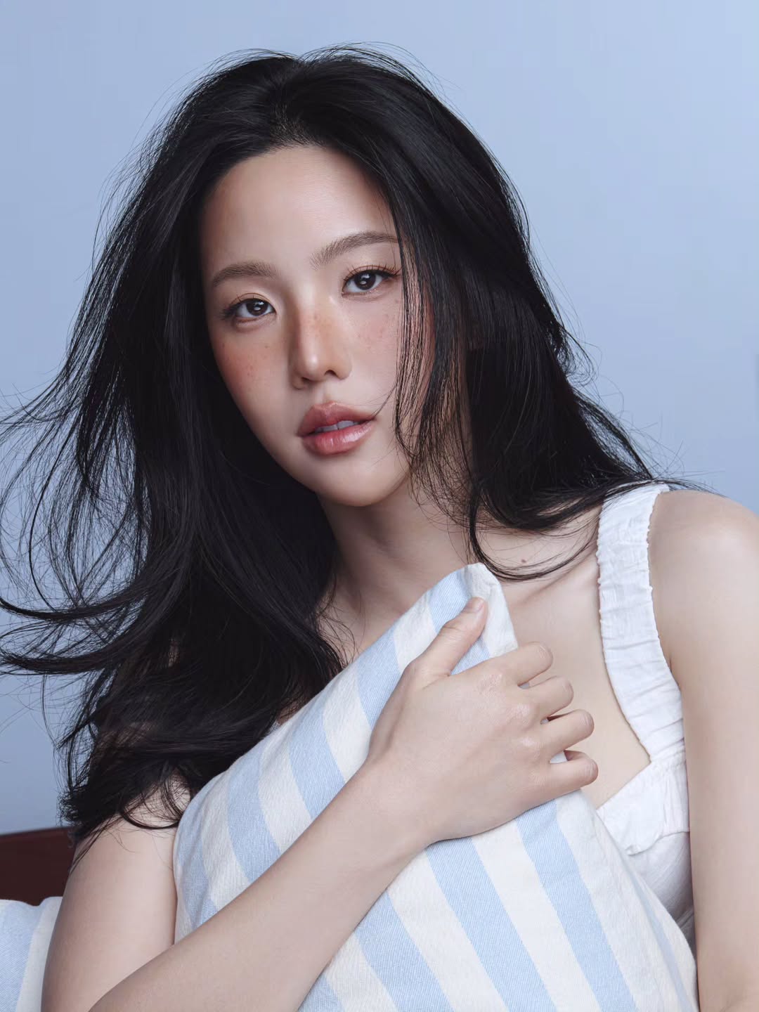 เจนิส - เจณิสตา พรหมผดุงชีพ