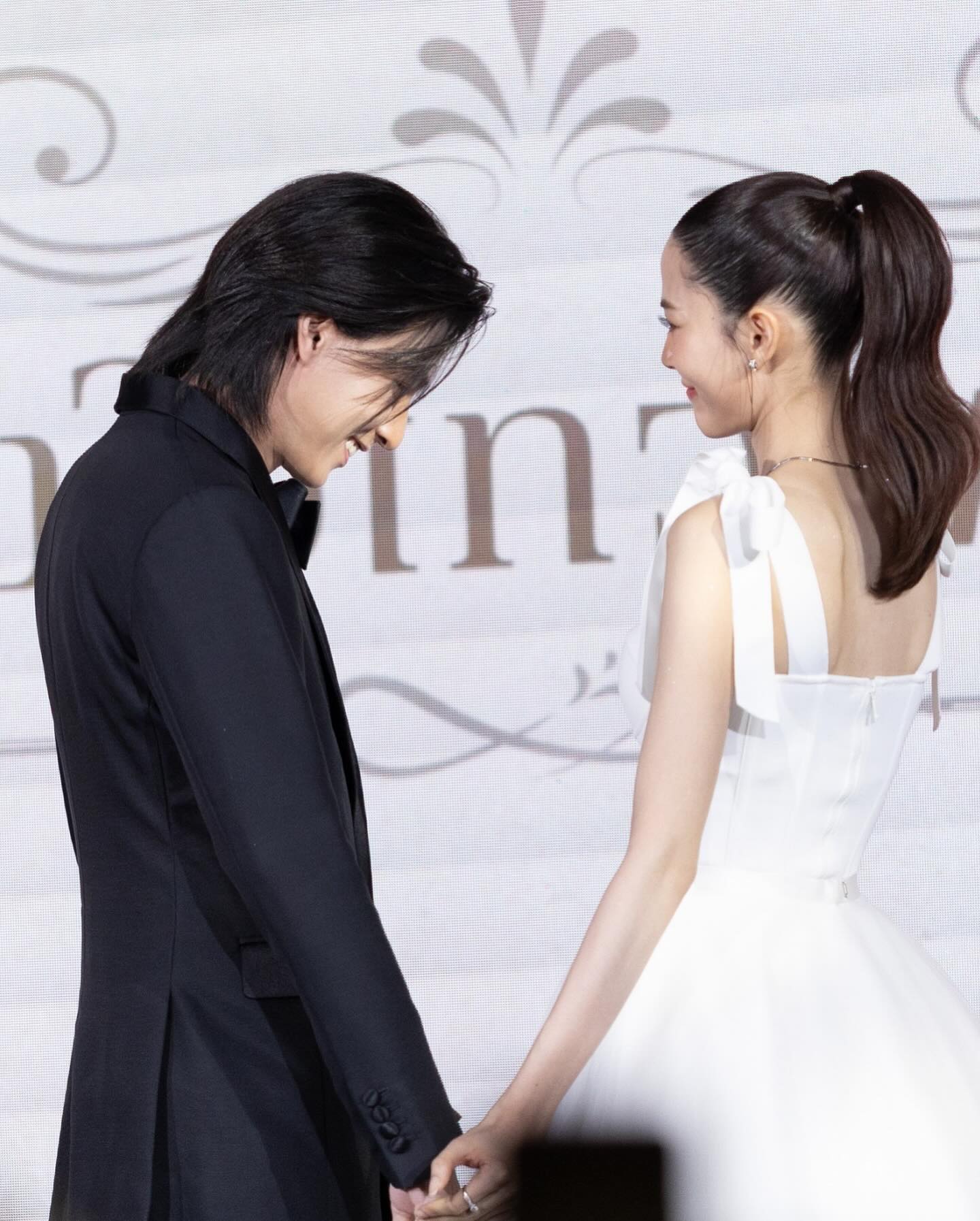 จีน่า - ญีนา ซาลาส