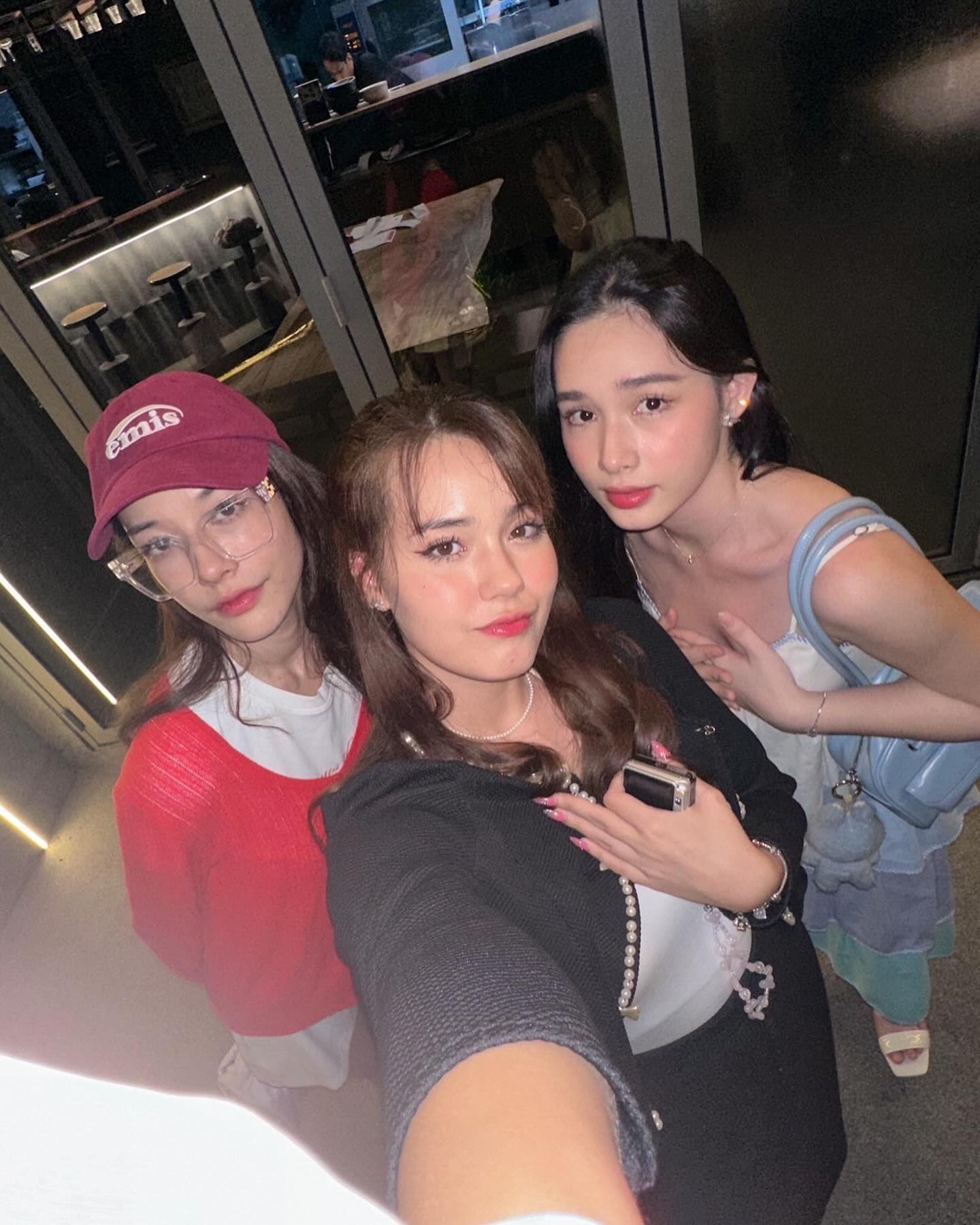 จีน่า - ญีนา ซาลาส