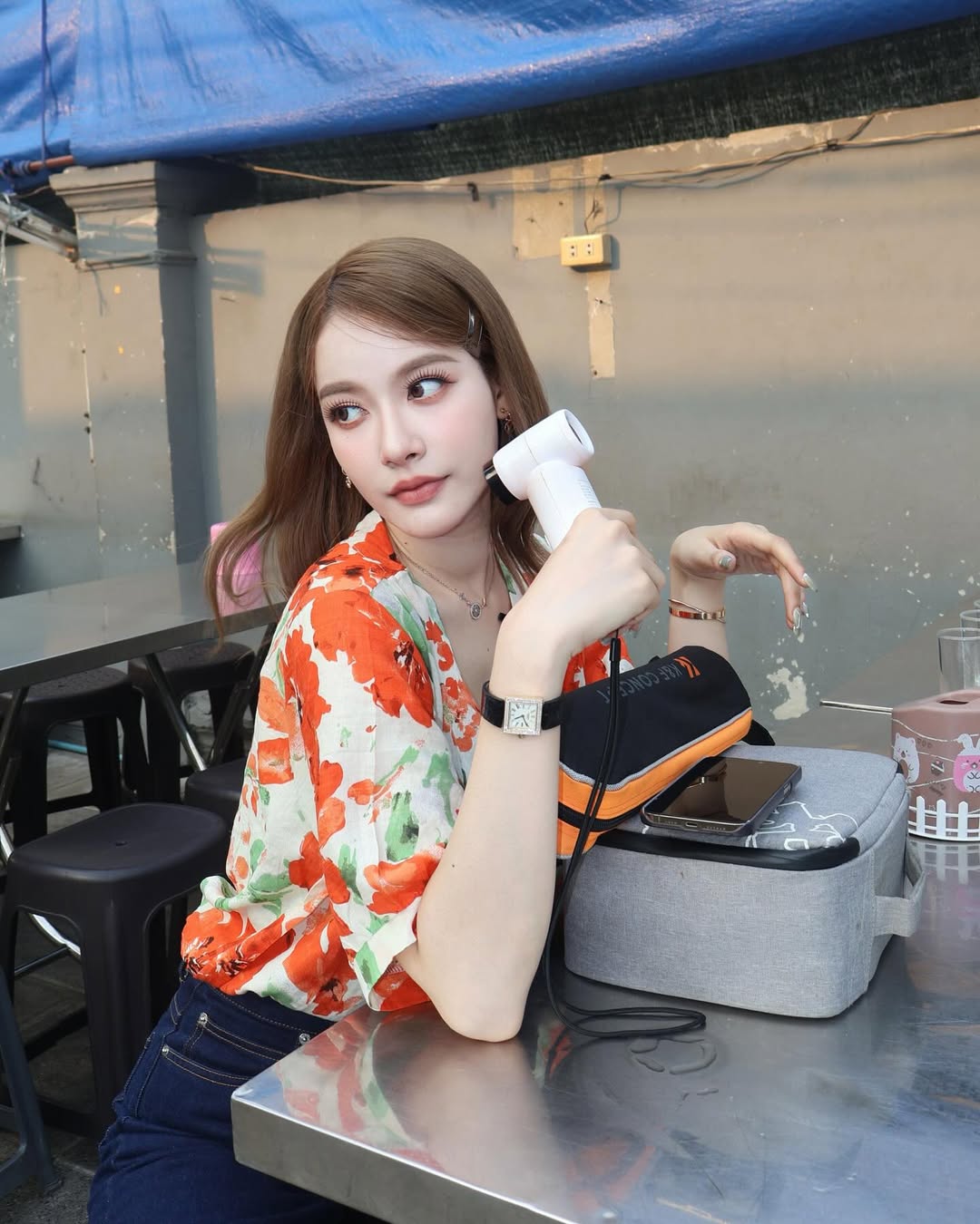 จีน่า - ญีนา ซาลาส