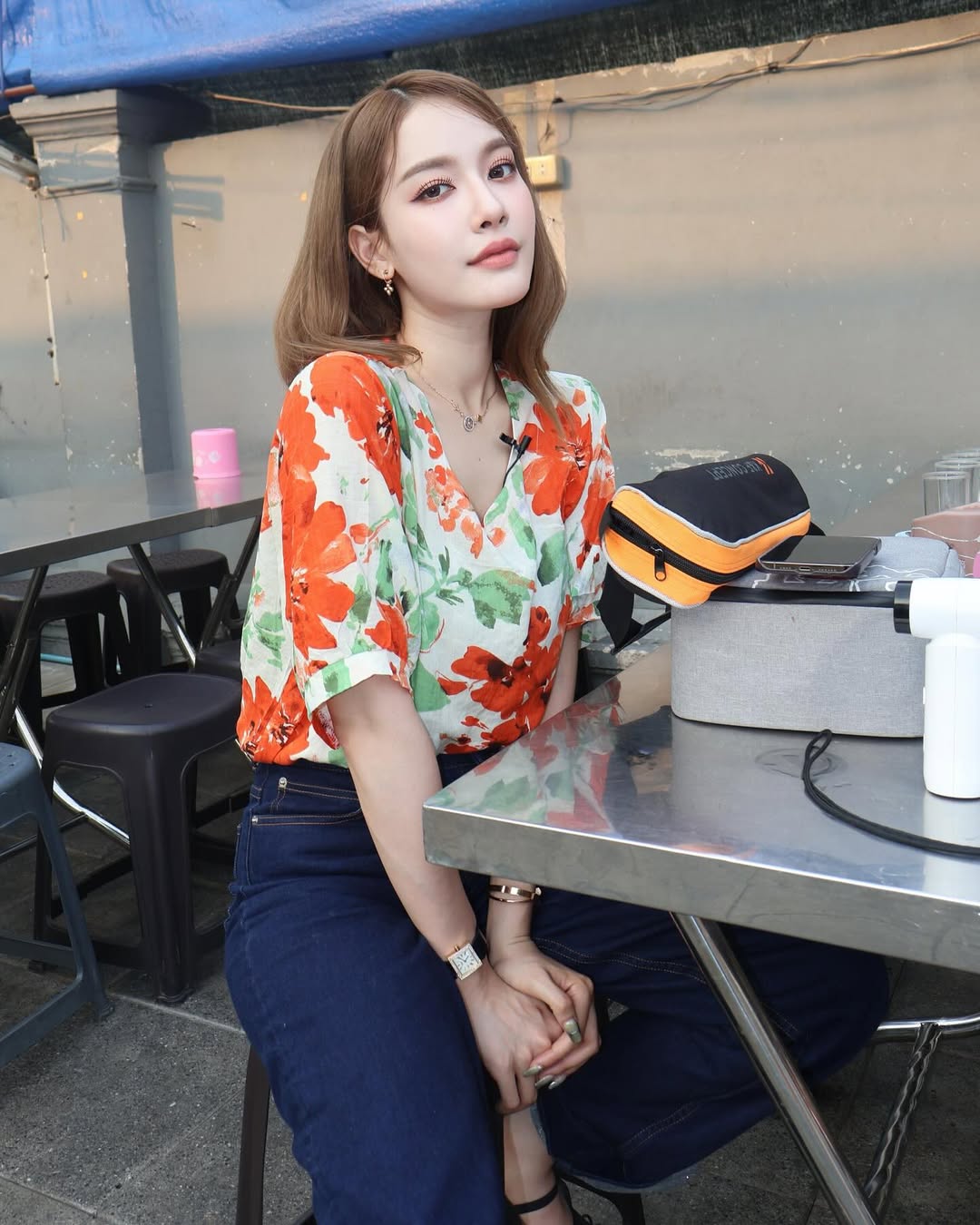 จีน่า - ญีนา ซาลาส