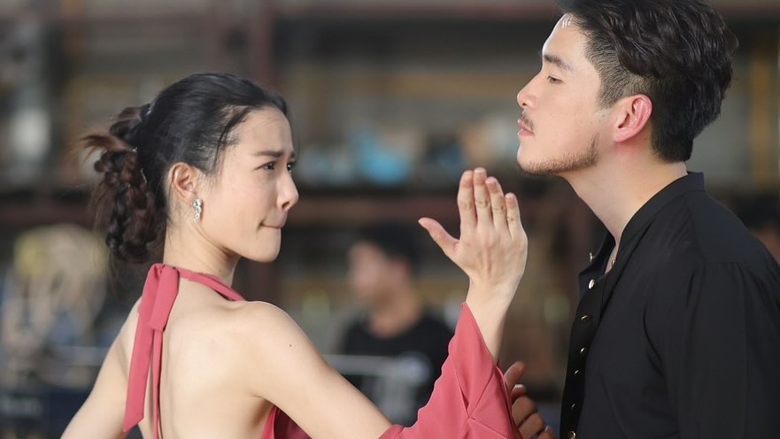 จีน่า - ญีนา ซาลาส