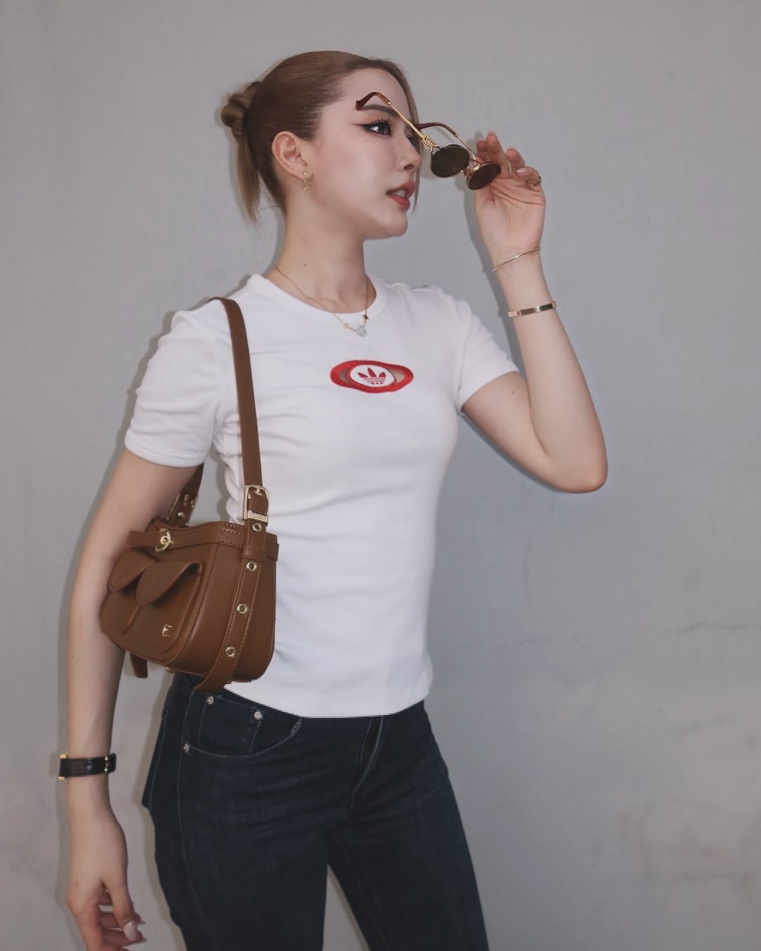 จีน่า - ญีนา ซาลาส