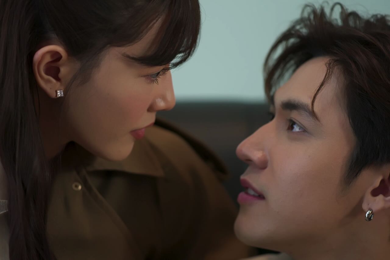 จีน่า - ญีนา ซาลาส