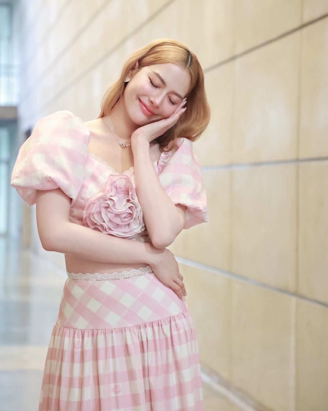 จีน่า - ญีนา ซาลาส