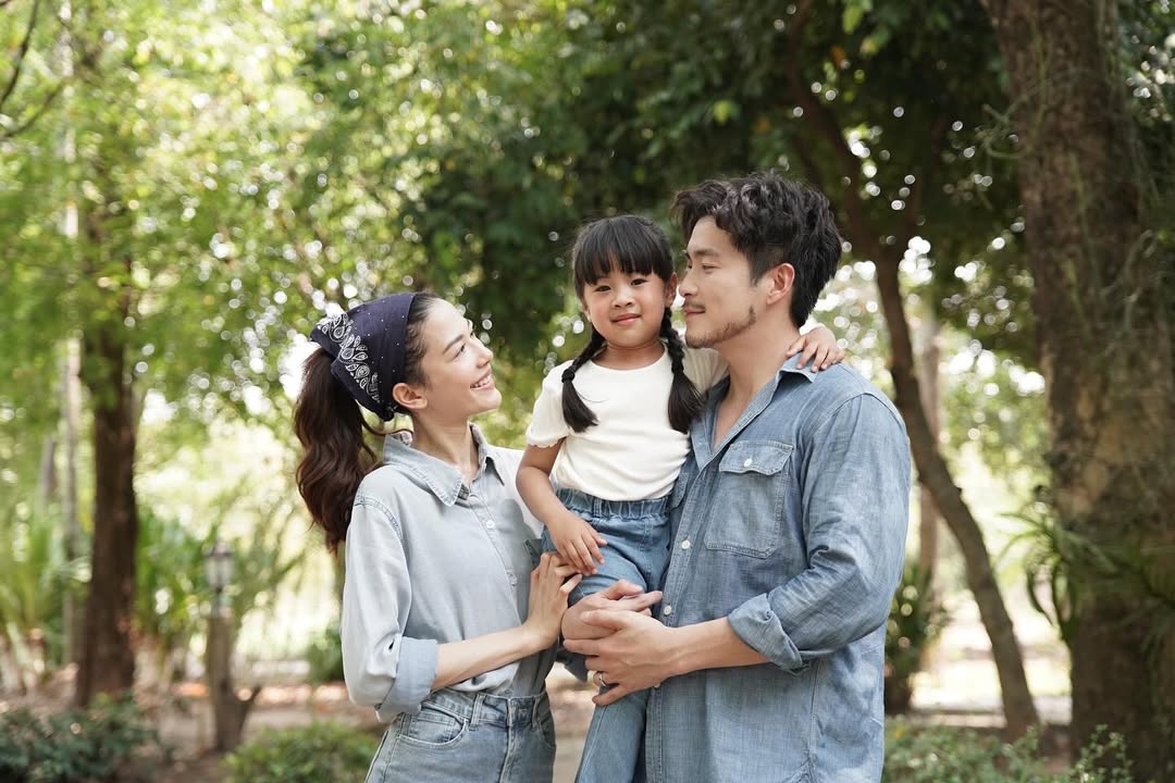 จีน่า - ญีนา ซาลาส