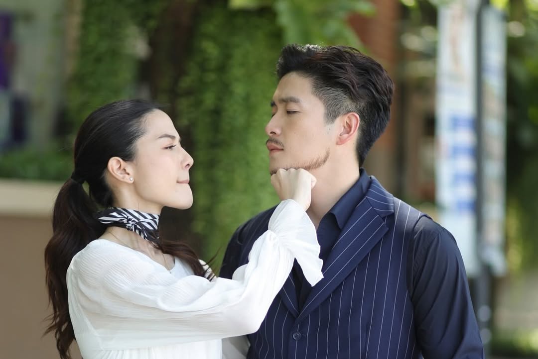 จีน่า - ญีนา ซาลาส