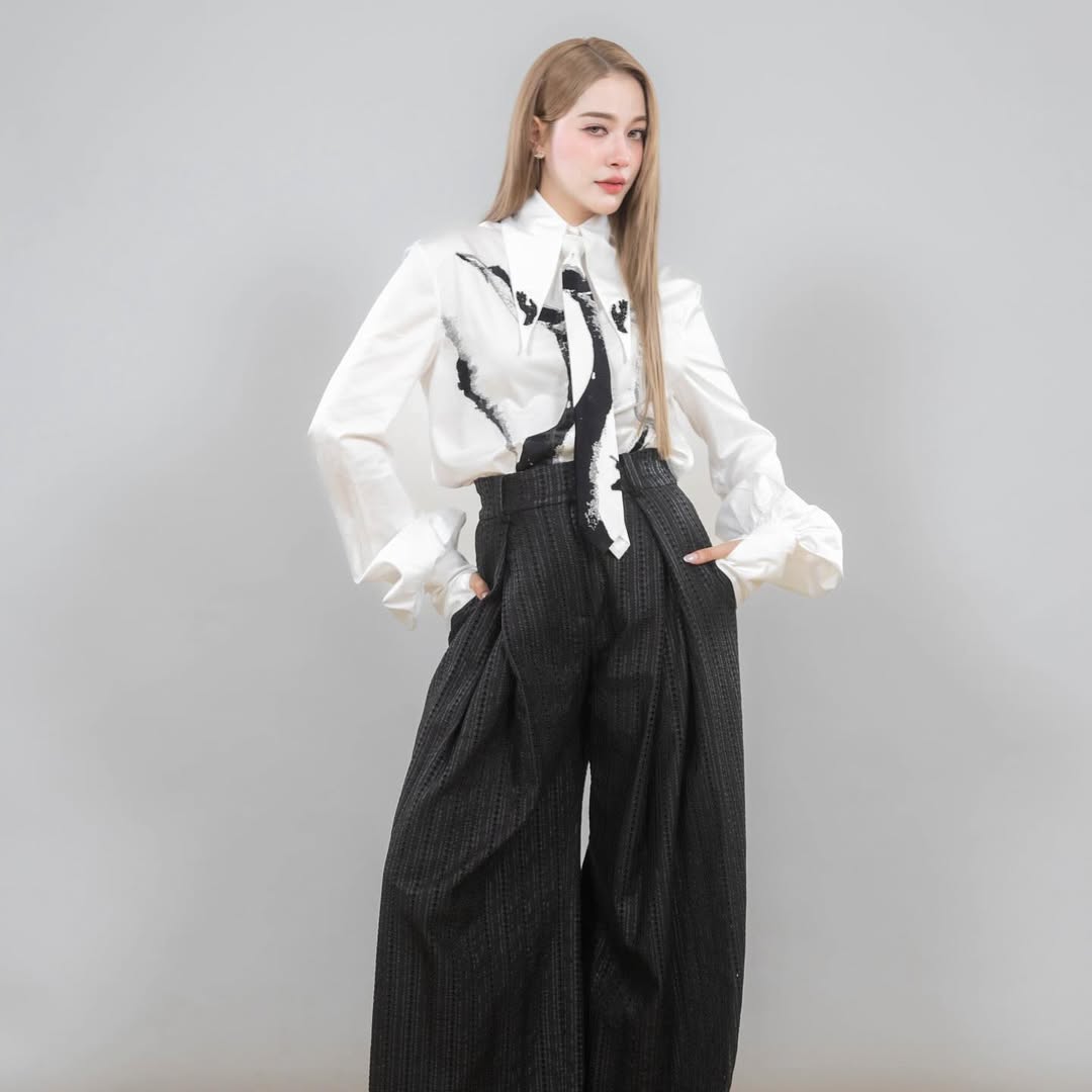 จีน่า - ญีนา ซาลาส