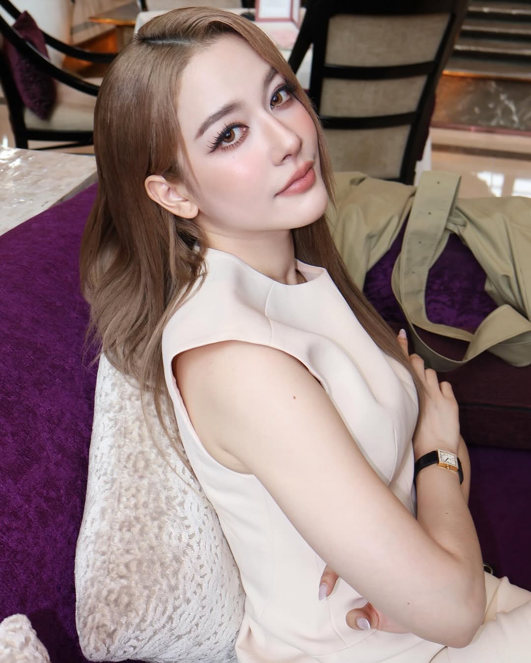 จีน่า - ญีนา ซาลาส